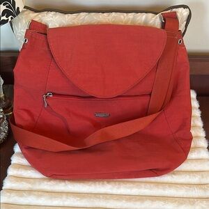 Baggallini EUC Red Crossbody Bag